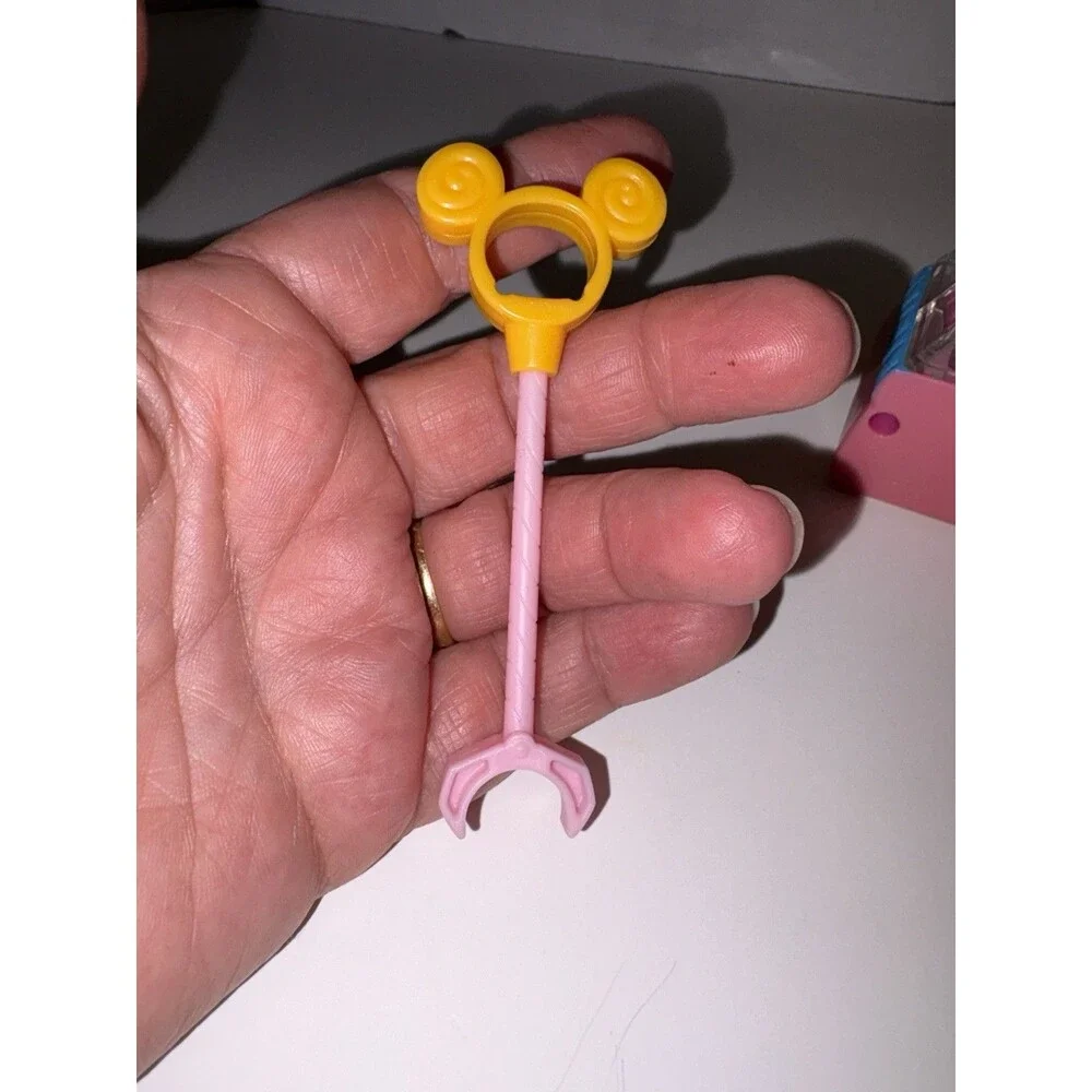 Disney Tsum Tsum Tsweet Playset  Claw Machine